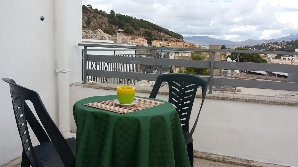 Camere Con Terrazzino วาลเดอรีส ภายนอก รูปภาพ